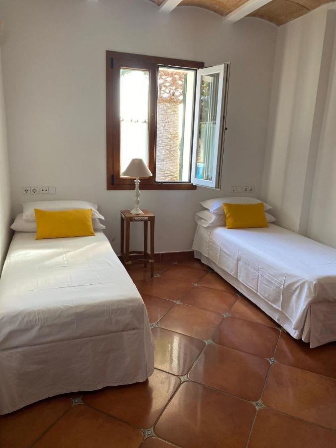 Villa Victoria Sa Caleta Ngoại thất bức ảnh