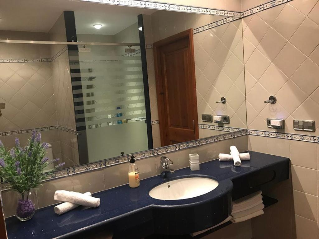 Villa Victoria Sa Caleta Ngoại thất bức ảnh